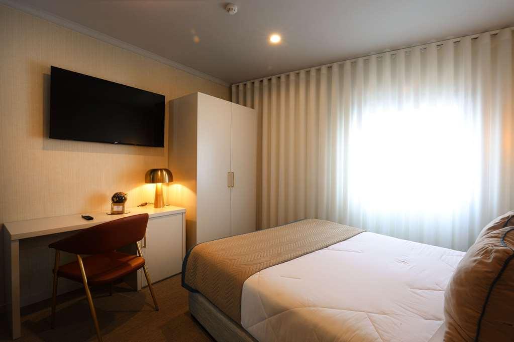 America 3* Porto