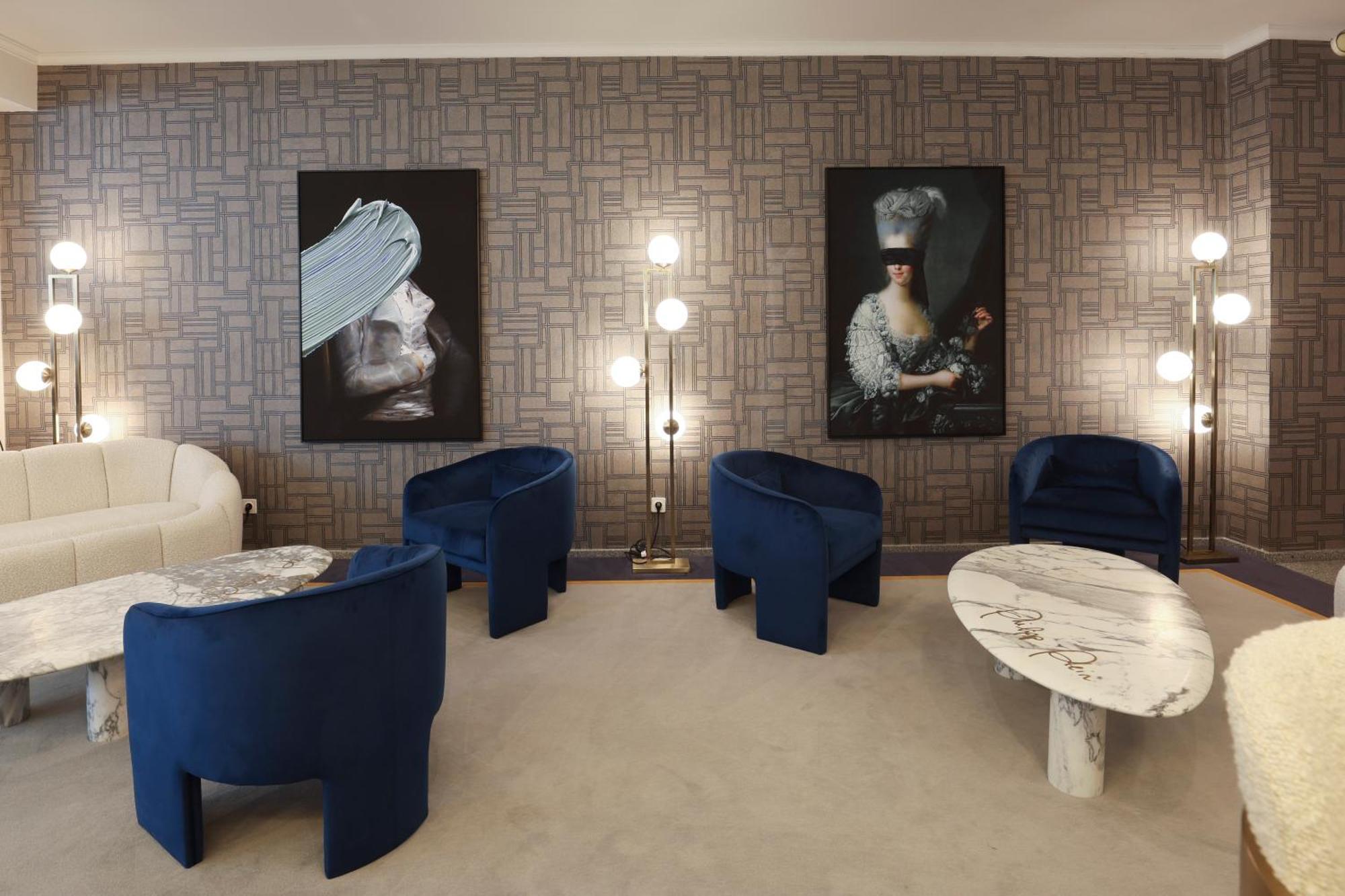 America Hotel 3*