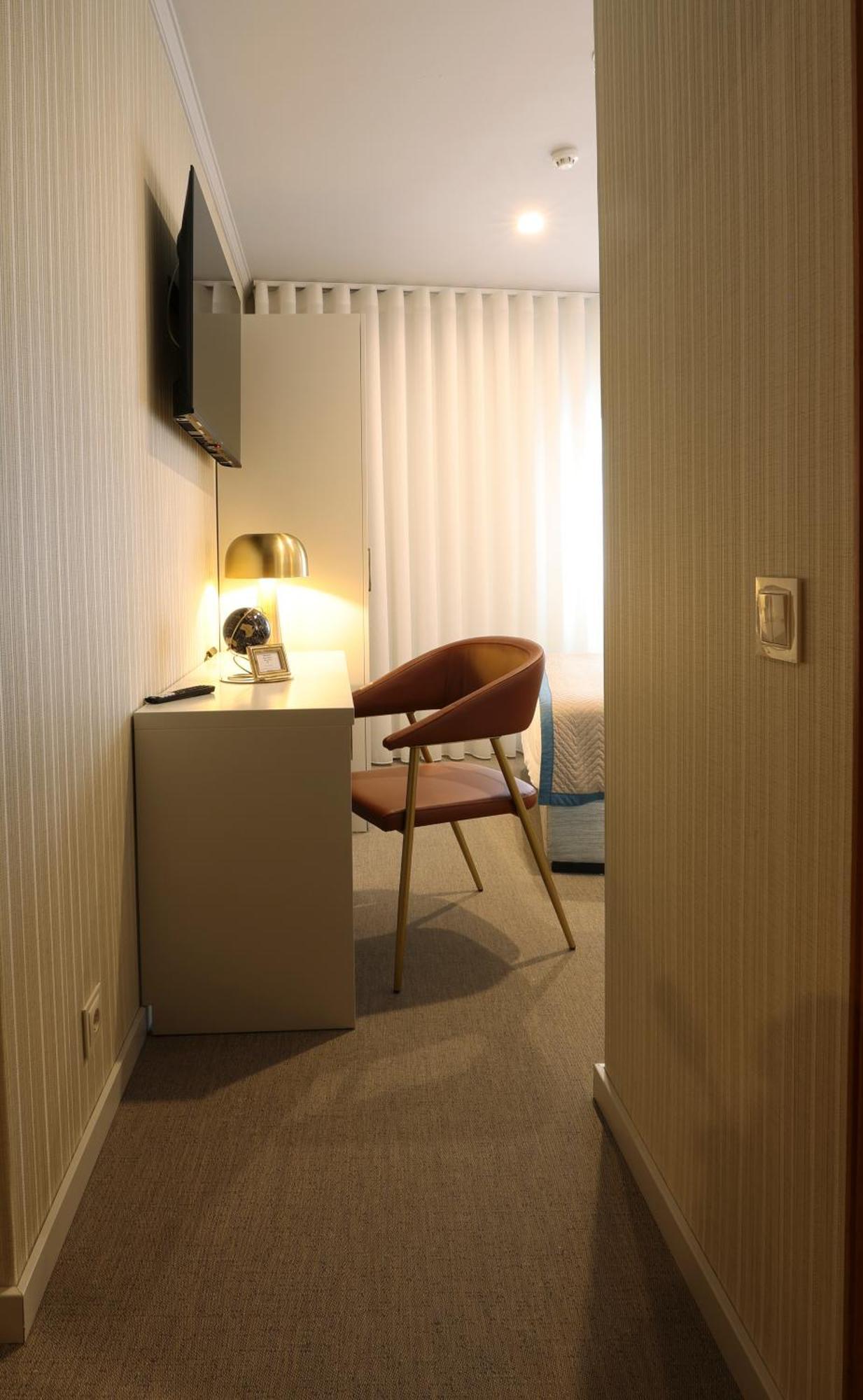 America Hotel Porto